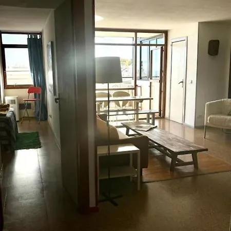 En La Nogalera, Terraza Vistas, 90 Metros 4 Personas Apartment *
