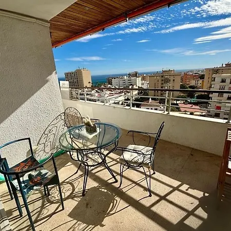 En La Nogalera, Terraza Vistas, 90 Metros 4 Personas * Torremolinos
